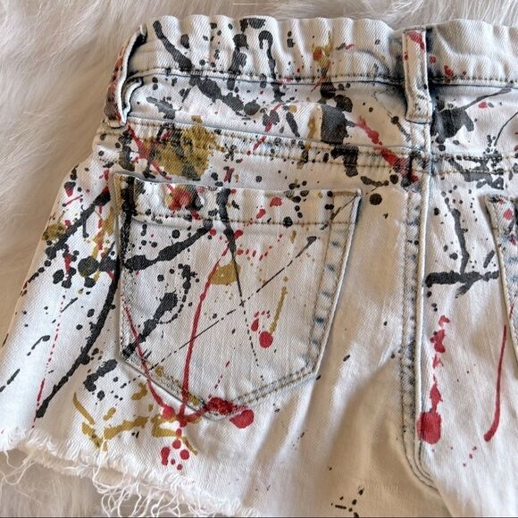 BlankNyc Dripping Paint Denim Shorts (8) - Picture 5 of 6